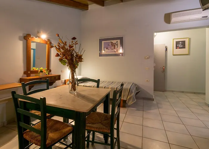 Yannis 卡托克拉克阿纳