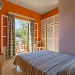 Apart Otel Yannis 3*