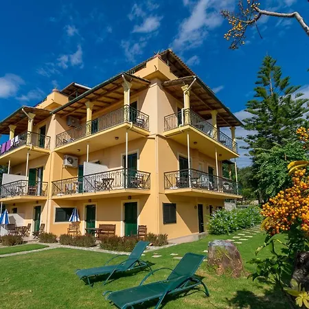 Appart hôtel Yannis 3*