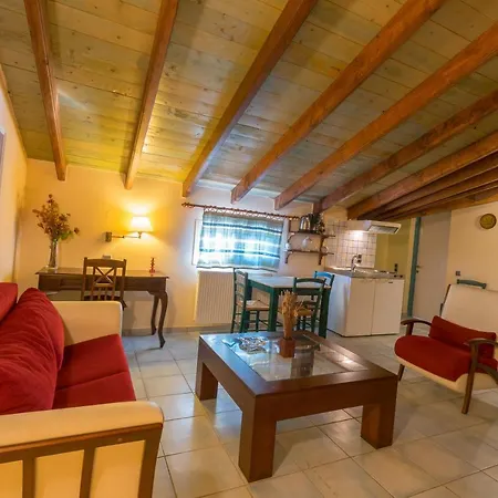 Yannis 3* カト・コラキアナ