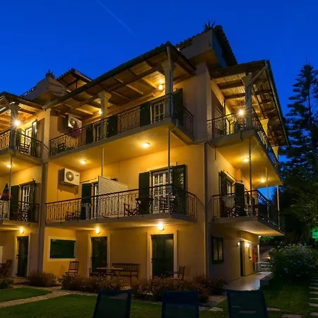 Yannis Aparthotel 4*