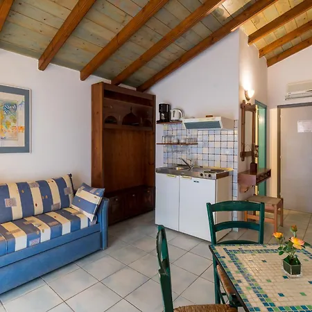 Yannis Appart hôtel Kato Korakiana