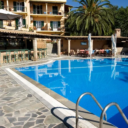 Yannis Kato Korakiana