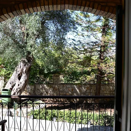 Yannis Hotel apartamentowy 3*